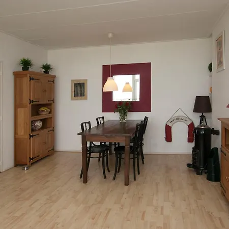 The Lookout אגמונד אן זי